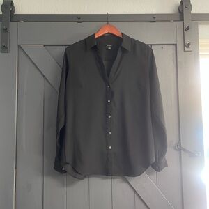 Ann Taylor Black Long-Sleeve Button Blouse